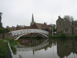 Godmanchester - bridge Wallpaper