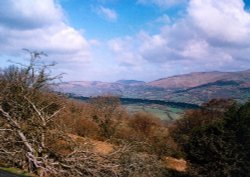 A walk around Llangattoch escarpment Wallpaper