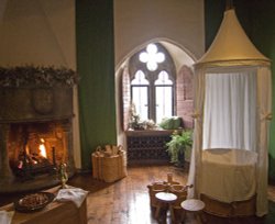 The Queen's Bathing Room, Leeds Castle, Kent