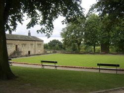 Bowling Green , Knaresborough Castle Wallpaper