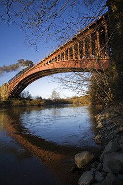 Train on Victoria Bridge