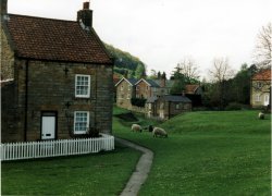 Hutton-le-Hole, North York Moors National Park Wallpaper