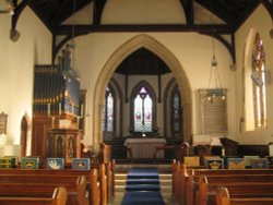 Interior, St Margaret's, Braceborough Wallpaper