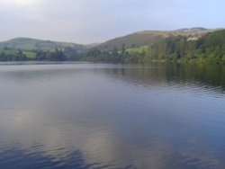 Lake Vyrnwy - Wales Wallpaper