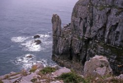 St Govan's  Rocky coastline. Wallpaper