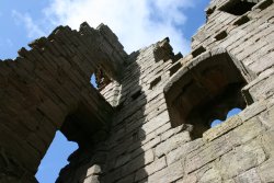 Dunstanburgh Castle Wallpaper