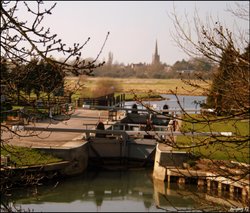 St John's Lock Wallpaper