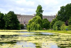 Buckingham Palace Wallpaper