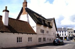 Ye Olde White Horse pub. Wallpaper