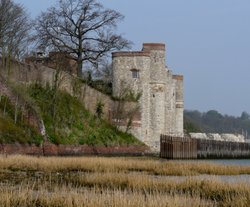 Upnor Castle Wallpaper