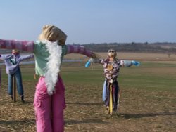 Scarecrows at Hyde Hall Wallpaper