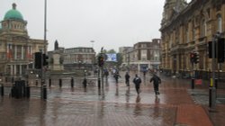 Hull City Centre in the rain Wallpaper