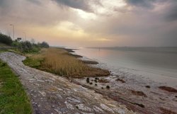 The Humber at Hessle looking east Wallpaper