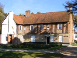 Manor farmhouse, Ruislip Wallpaper