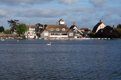 Thorpeness Meare boating lake Wallpaper