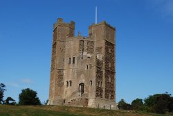 Orford Castle Wallpaper