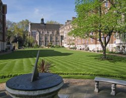 The Middle Temple Green, London Wallpaper