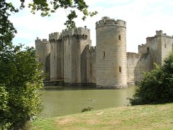 Bodiam Castle Wallpaper