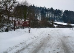 Impassable road to Derwent and Howden Reservoirs February 2009 Wallpaper