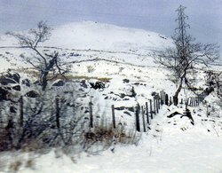 Snow covered mountains of Snowdonia. Wallpaper