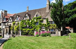 Malmesbury, Wiltshire Wallpaper