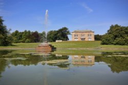 Sledmere House 1 Wallpaper