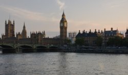 Houses of Parliament and Westminster Bridge Wallpaper