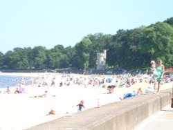 Beach at Ryde Wallpaper