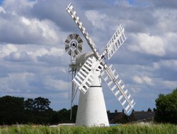 Thurne Mill Wallpaper