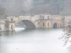 The Bridge at Blenheim Wallpaper