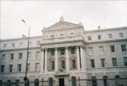 Somerset House - a building that has served many functions in it's history Wallpaper