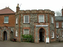 Lowestoft Museum in Oulton Broad Wallpaper