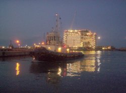 Lowestoft harbour at night Wallpaper