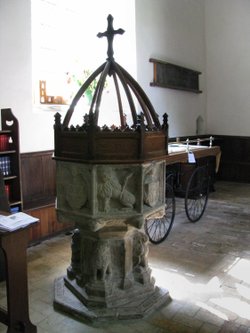 Darsham Church Font