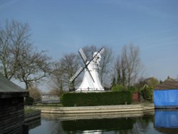 Horning Windmill. Wallpaper