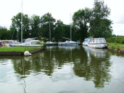 River Thurne Wallpaper