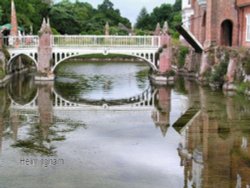 Helmingham Hall. Wallpaper