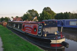 Canal Boats near Barbridge - Aug 09 Wallpaper
