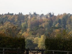 Waddesdon Manor, Waddesdon, Bucks Wallpaper