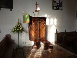 Lingwood Church Pulpit Wallpaper