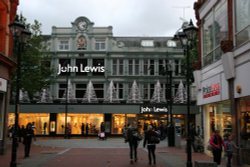 Reading, Broad Street, the John Lewis department store Wallpaper