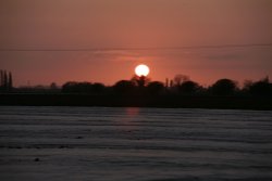 Sunset near Market Deeping, Lincs Wallpaper