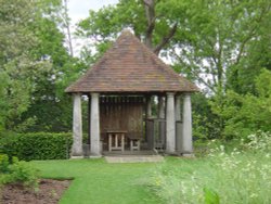 Sissinghurst Castle - Garden Wallpaper