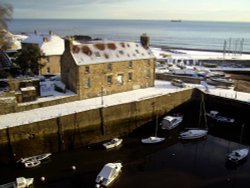 Harbourmasters House Wallpaper