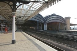 York Station Wallpaper