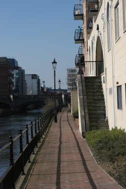 Riverside apartments in Reading