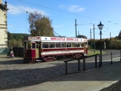 Old Tram Wallpaper