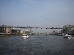 The River Thames Wallpaper