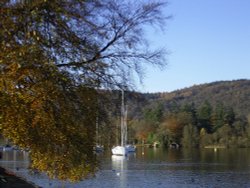 Bowness Bay, Lake Windermere. Wallpaper