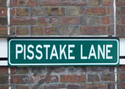 Lane Sign near the River Wallpaper